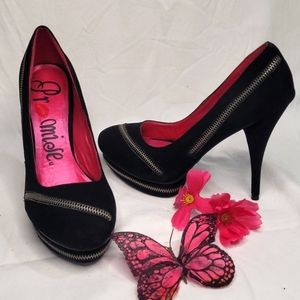 Promise sz 9 Black Heels